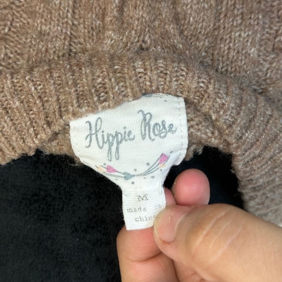 Brown knit sweater - Picture 3 of 4